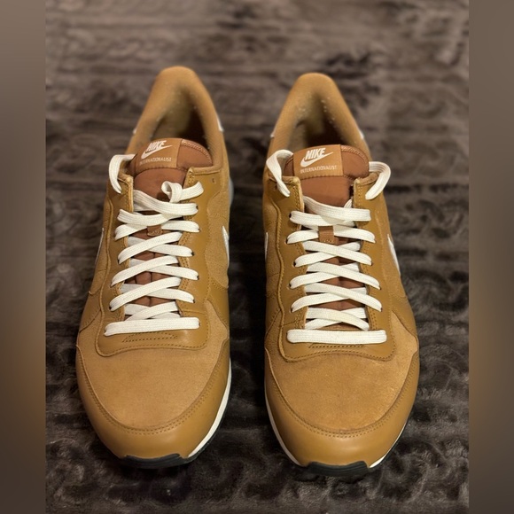 Nike Internationalist (Nike I.D.) - Picture 4 of 6